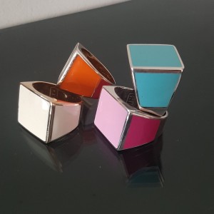 Δακτυλιδια από ασημί 925’ με σμαλτο